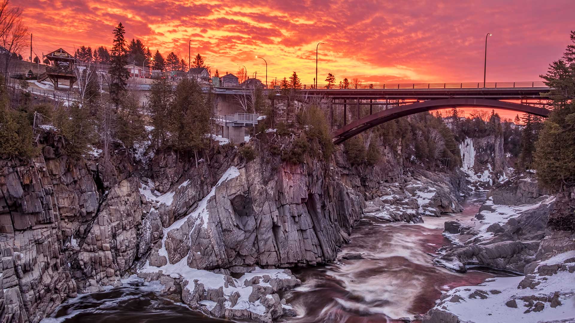 Panorama to illustrate dating in grand falls