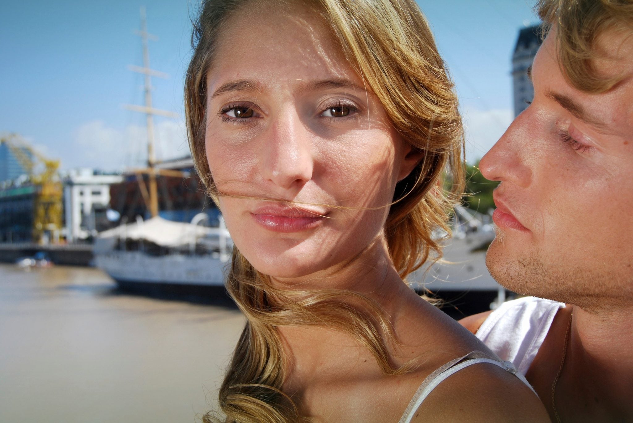 54 Questions to Ask Yourself before Getting into a Relationship